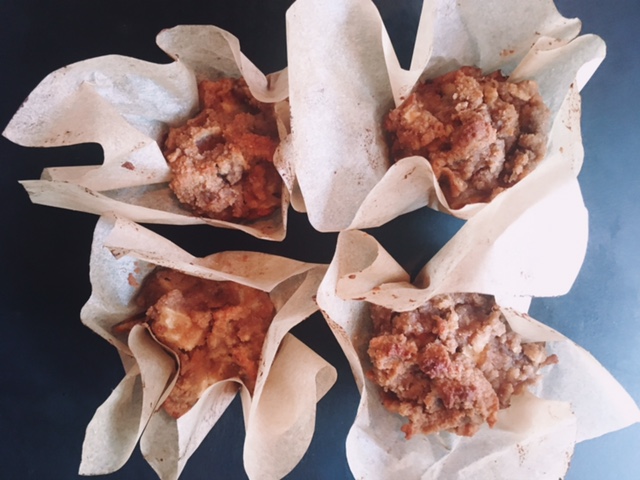 RECIPE: Apple Cinnamon Muffins